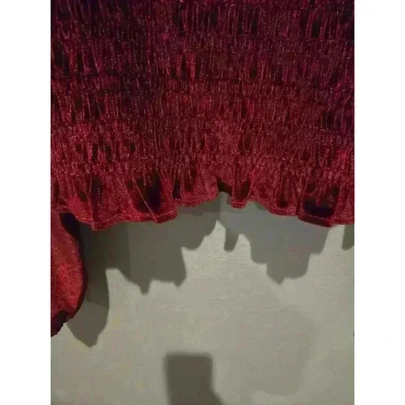 Bagatelle Women's XL Red Velvet Blouson Sleeve Crop Top Blouse - Picture 7 of 8